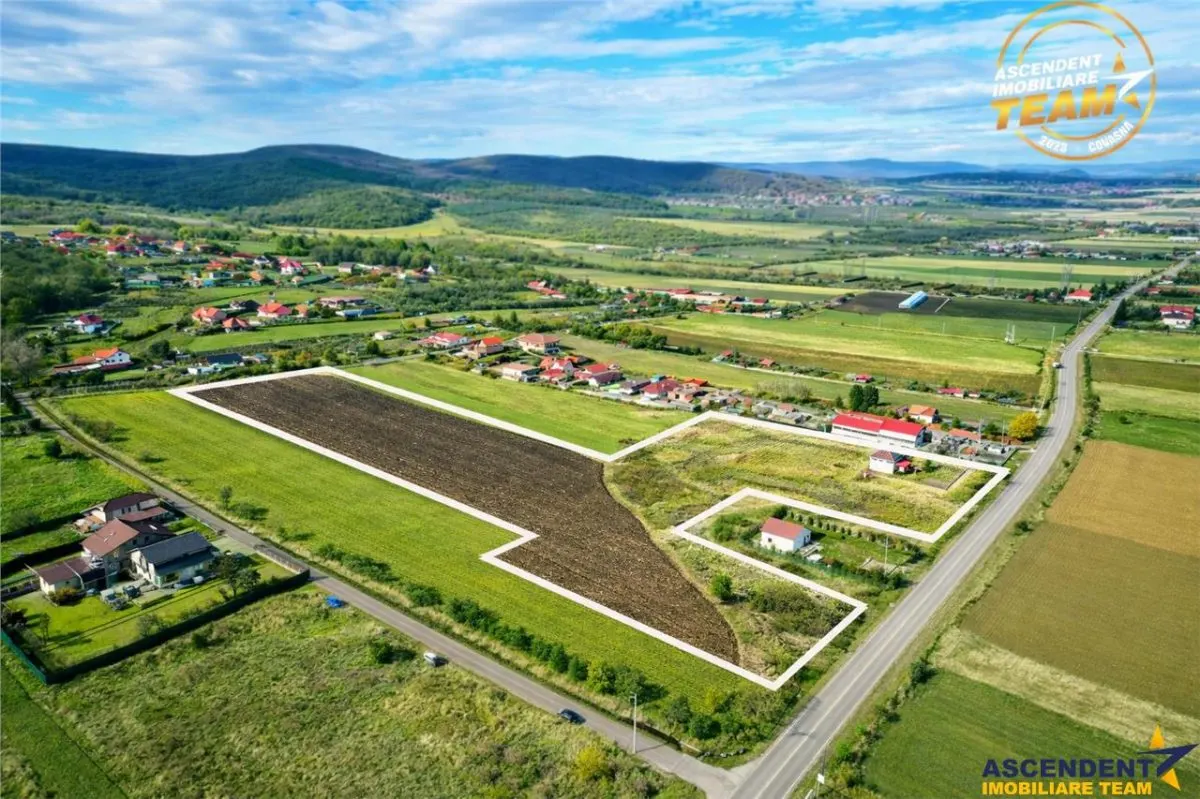 Teren Sfântu Gheorghe - poza 1