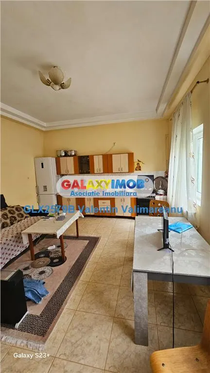 Casă 4 camere București - poza 1
