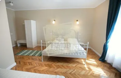 Apartament 3 camere la casa in zona Parcul Sub Arini - Sibiu