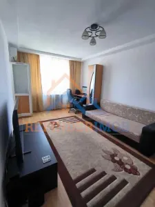 3 camere Rahova, etaj 3, decomandat, vedere spate - Bucuresti