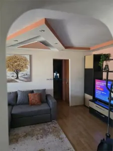 Apartament 2 Camere Semidecomandat Aparatorii Patriei - Bucuresti