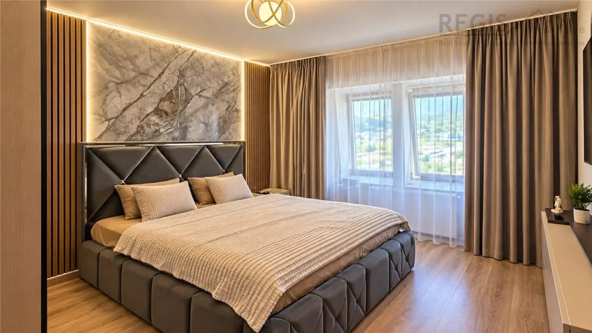 Apartament 3 camere Brașov - poza 1