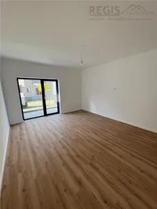 Apartament de vanzare 2 camere in Tractorul - Brasov