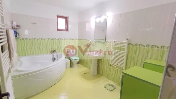 Casă 6 camere Galați - poza 2