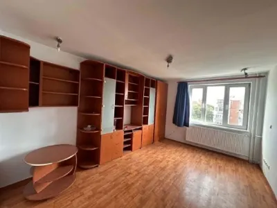 IULIUS MALL - 2 CAMERE - DECOMANDAT - ETAJ INTERMEDIAR - 50MP - Timisoara