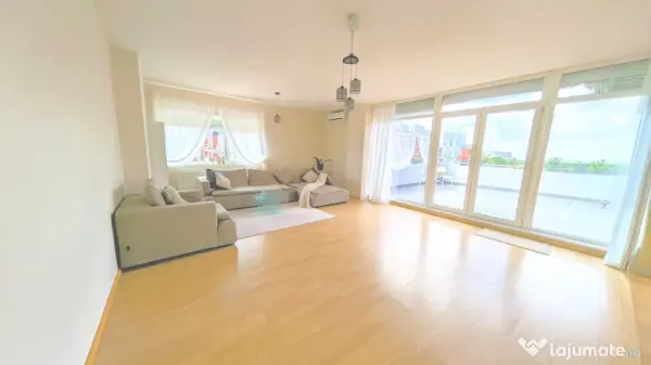Penthouse 3 camere 100 mp + 50 mp terase Calea Aradului British. - Timisoara