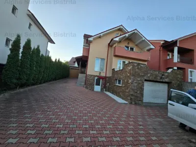 Vila spatioasa de vanzare sau inchiriere - Viisoara