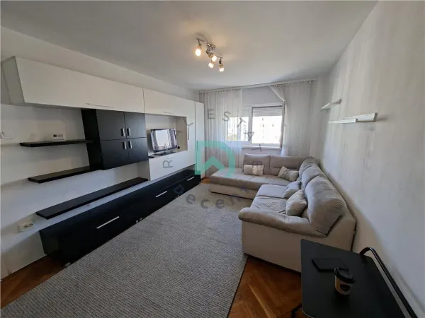 Apartament 3 camere Brașov - poza 1