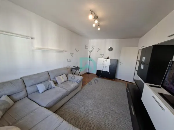 Apartament 3 camere Brașov - poza 2