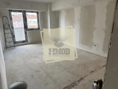 Apartament 3 camere 2 bai 67 mp utili zona Centrala - Sibiu