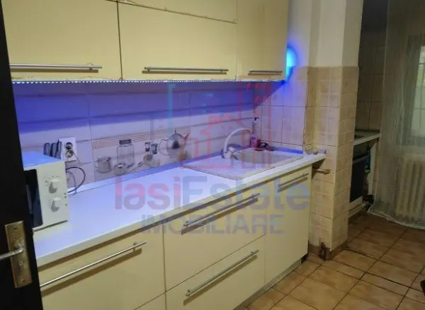 Apartament 3 camere Iași - poza 1