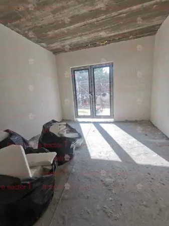 Casă 4 camere Ostratu - poza 2