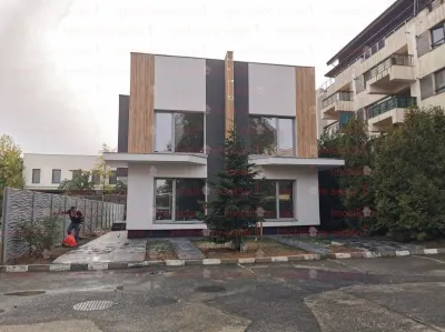 Casă 4 camere Ostratu - poza 15