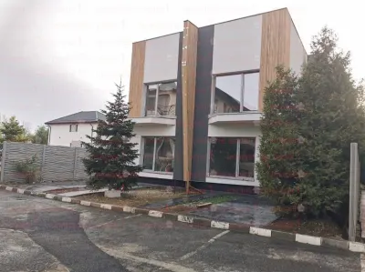 Casă 4 camere Ostratu - poza 18