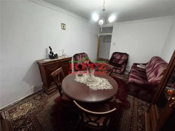 Apartament 4 camere Slatina - poza 2