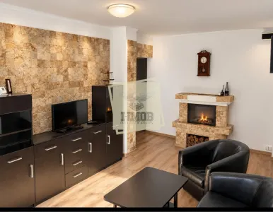 Apartament cu 3 camere si 2 bai in zona Centrala - Sibiu