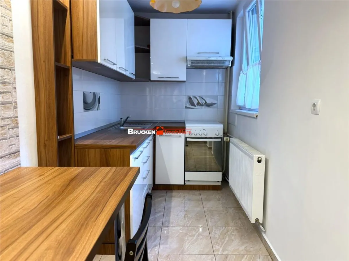 Apartament 2 camere Oradea - poza 1