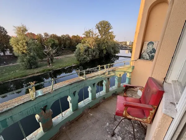 Apartament 4 camere Oradea - poza 12