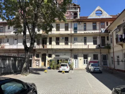 Apartament 4 camere Oradea - poza 16