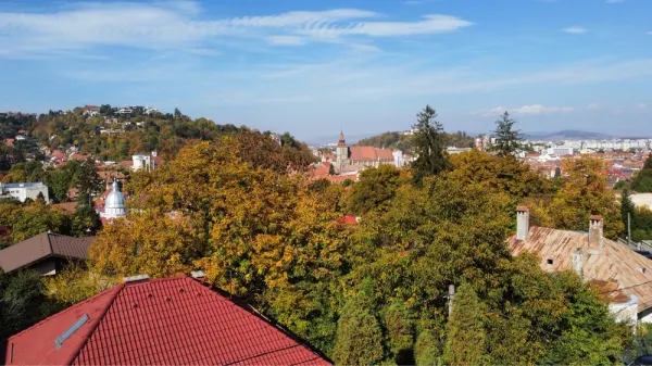 Casă 4 camere Brașov - poza 1