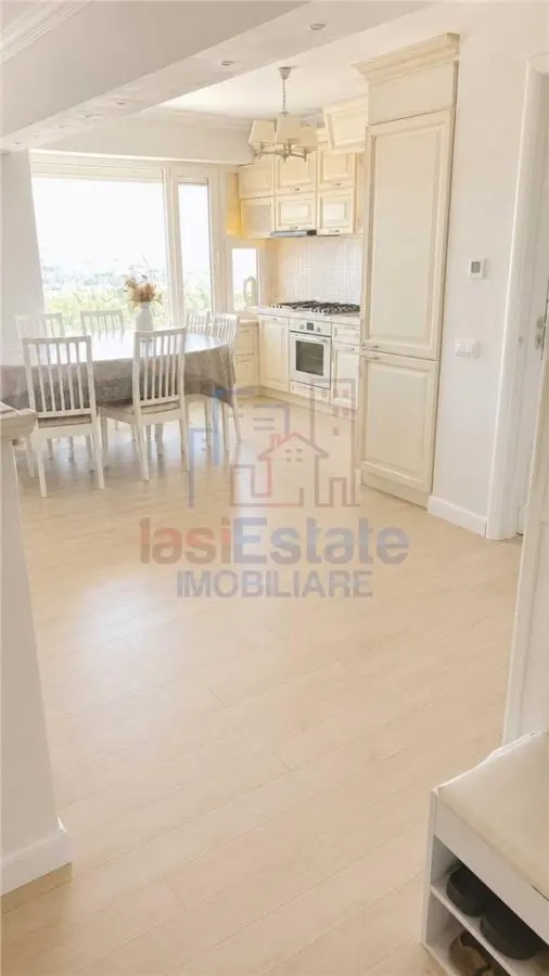 Apartament 4 camere Iași - poza 1