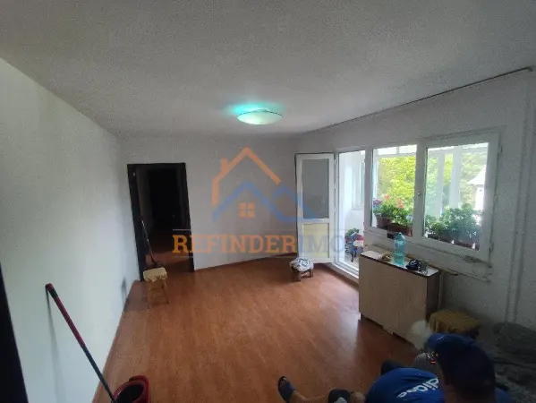 Apartament 3 camere București - poza 1