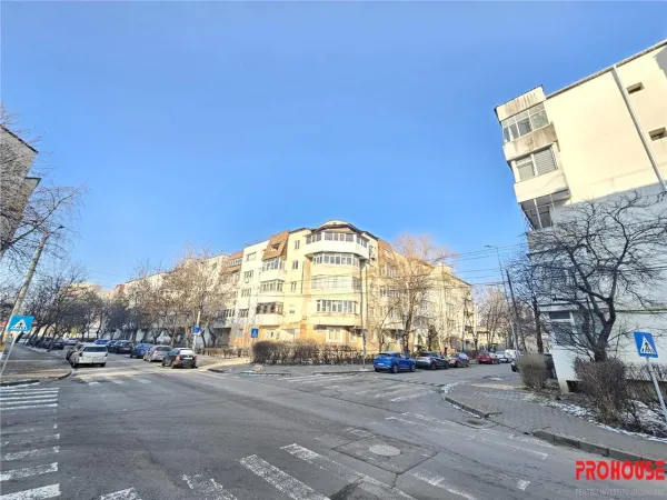 Apartament 2 camere Bacău - poza 1