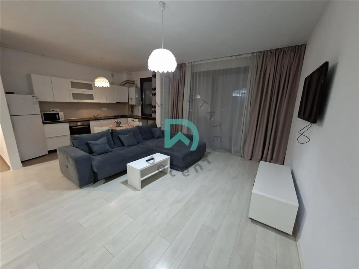 Apartament 3 camere Brașov - poza 1