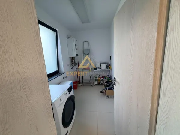 Casă 4 camere Baia Mare - poza 3