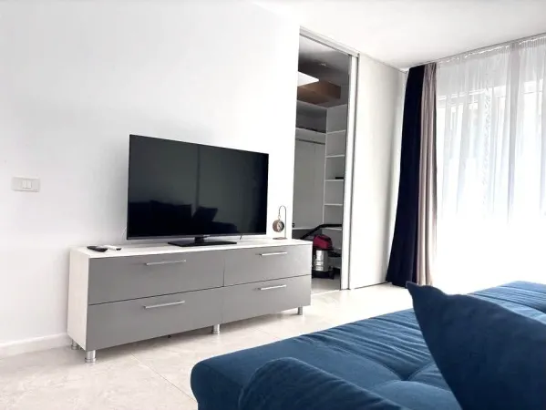 Apartament 3 camere București - poza 1