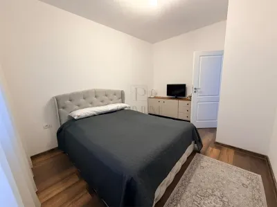 Casă 5 camere Moșnița Veche - poza 13