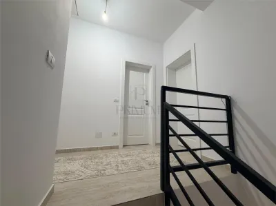 Casă 5 camere Moșnița Veche - poza 17