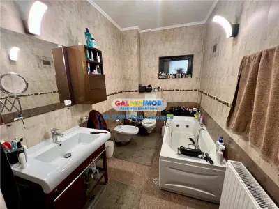 Casă 7 camere Ploiești - poza 14