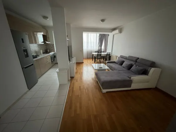 Apartament 3 camere București - poza 1