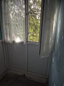 Vanzare garsoniera decomandata – Câmpia Libertății / Parc IOR - Bucuresti