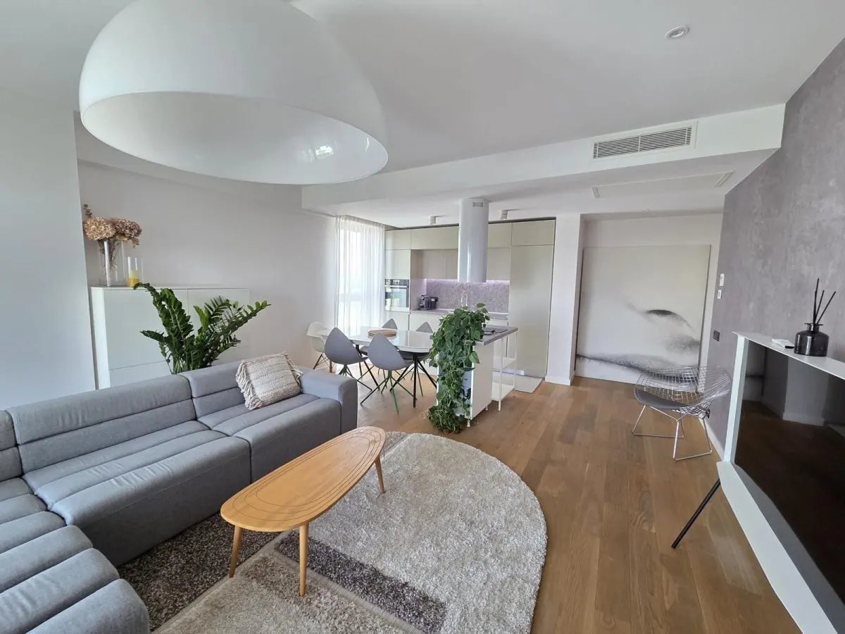 Apartament 3 camere București - poza 1