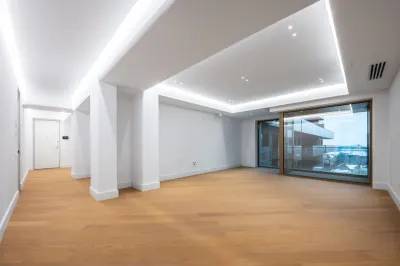 CORTINA 126 | Vedere dubla | 2,700 Eur/mpc [+21% TVA] ULTRALUX - Bucuresti