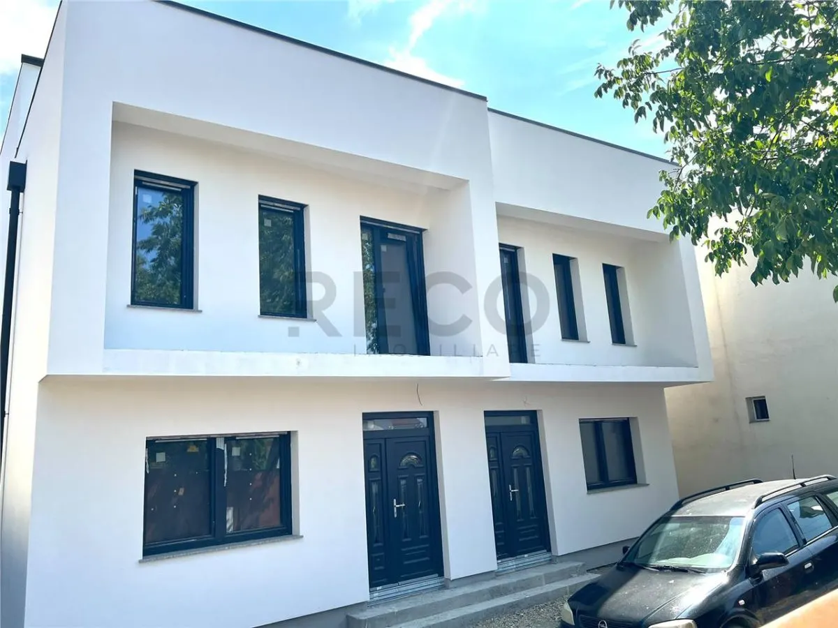 Casă 4 camere Oradea - poza 1