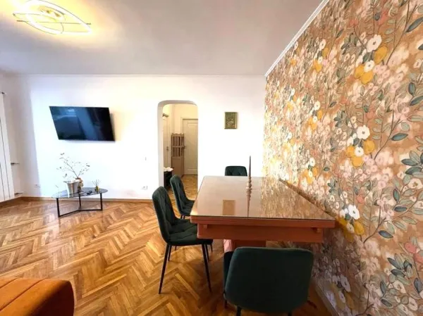 Apartament 3 camere București - poza 1