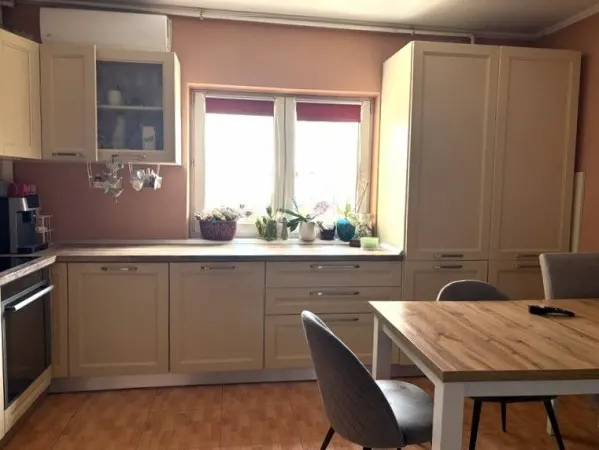 Apartament 4 camere București - poza 1