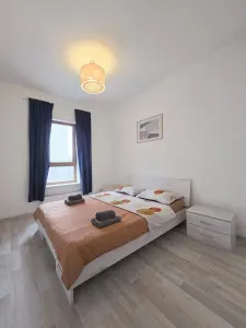 Vanzare Apartament 2 Camere, Bloc 2018, la 2 minute de Metrou Mihai Bravu - Bucuresti