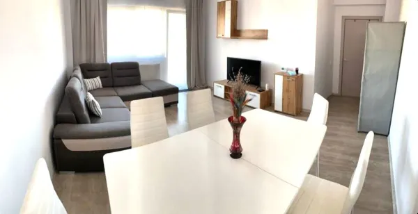 Apartament 3 camere București - poza 1
