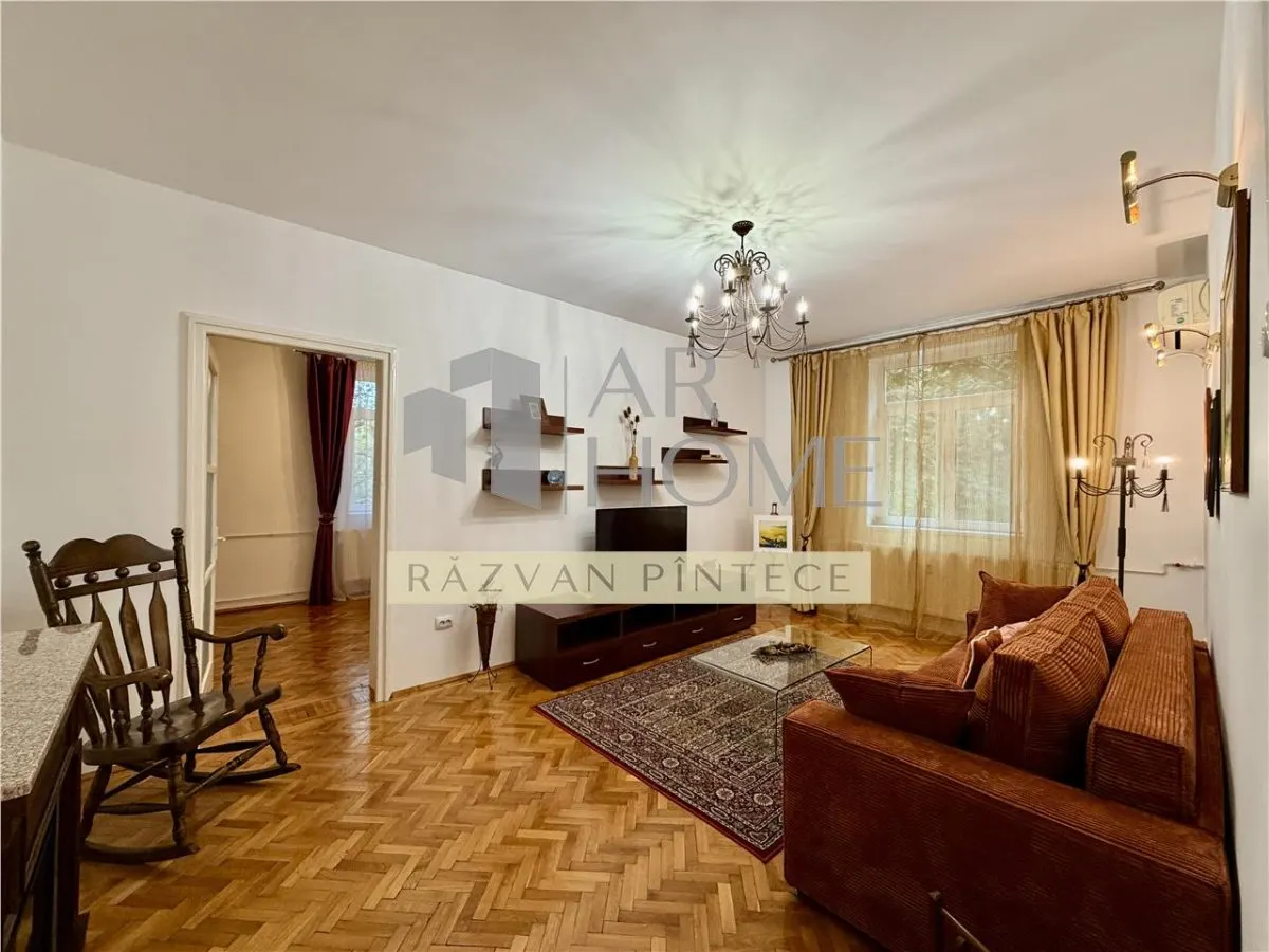 Apartament 3 camere Ploiești - poza 1