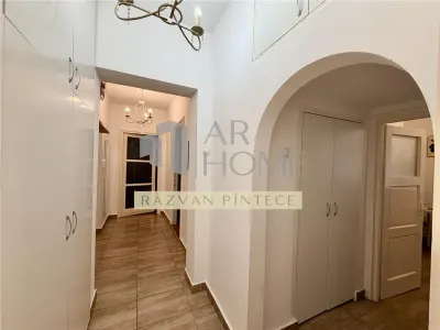Apartament 3 camere Ploiești - poza 19