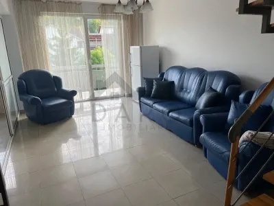 Inchiriez apartament 3 camere penthouse - Targu Mures