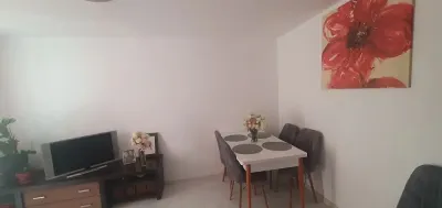 VÂNZARE Apartament 2 camere, 37 mp, decomandat – Metrou Romancierilor - Bucuresti