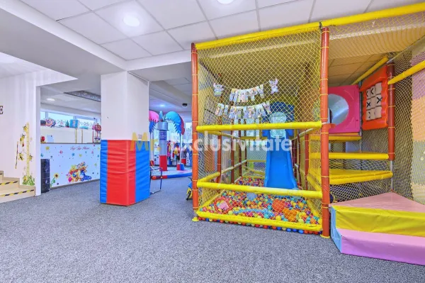 Spațiu comercial Pitești - poza 1