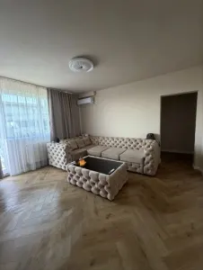 Apartament 3 camere Ploiești - poza 1