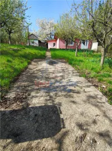 UAT Iasi -  zonaTrecatoarea Paun - Teren intravilan Bucium 750mp - Iasi