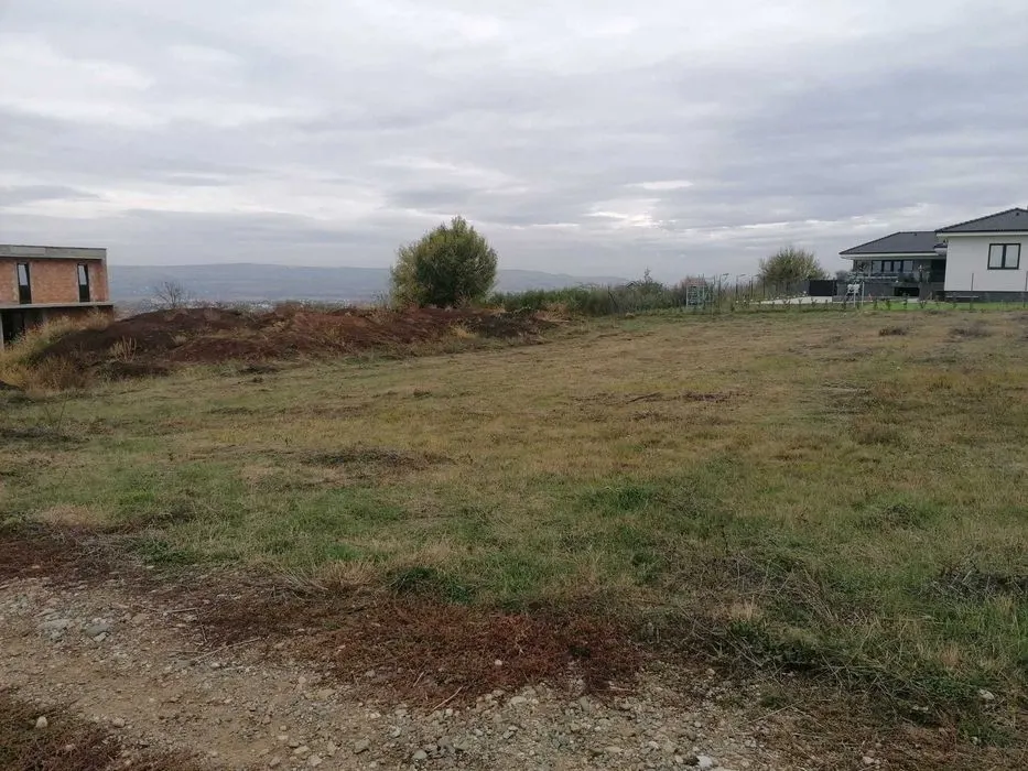 Teren Alba Iulia - poza 1
